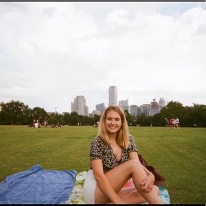 Meet your Posher, Gretchen